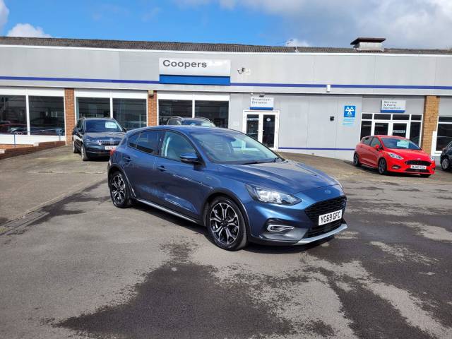 Ford Focus 1.0T 125PS EcoBoost Active X Euro 6 (s/s) 5dr Hatchback Petrol Chrome Blue