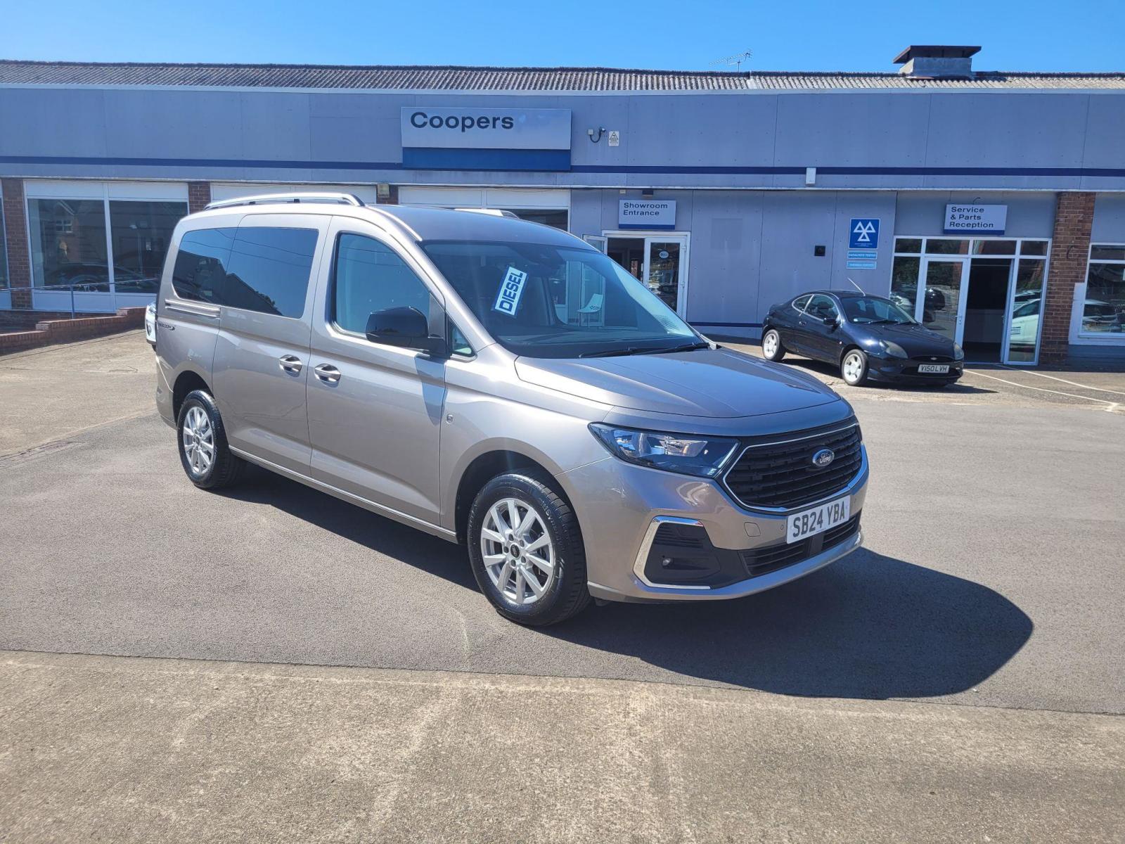 2024 Ford Grand Tourneo Connect