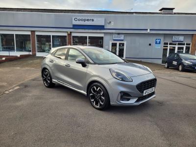 Ford Puma 1.0T 125PS EcoBoost MHEV ST-Line X Euro 6 (s/s) 5dr SUV Hybrid Solar Silver at Coopers of Oulton Leeds