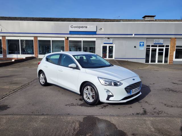Ford Focus 1.0T 125PS EcoBoost Zetec Euro 6 (s/s) 5dr Hatchback Petrol Frozen White