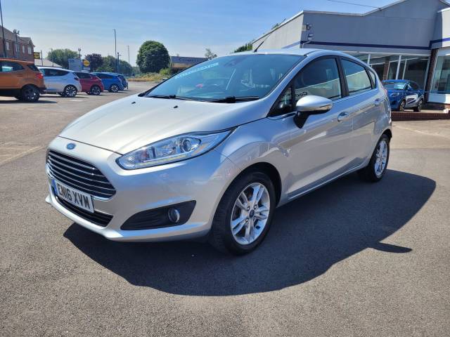 2016 Ford Fiesta 1.0T EcoBoost Zetec Powershift Euro 6 5dr