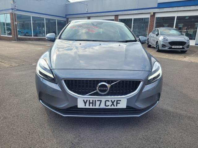 2017 Volvo V40 2.0 D2 Momentum Nav Plus Auto Euro 6 (s/s) 5dr