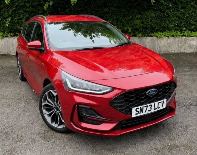 Ford Focus 1.0T 155PS EcoBoost MHEV ST-Line X DCT Euro 6 (s/s) 5dr Estate Petrol Fantastic Red